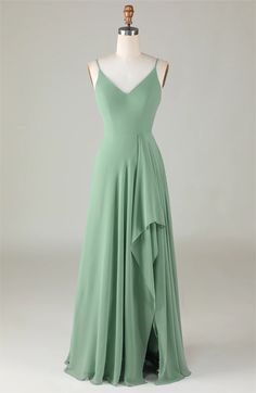 High School Prom Dresses Long, Light Green Formal Dresses, Sage Green Dress Formal, Grad Dresses Grade 8 Long, Simple Prom Dresses, Light Green Dress, Dress Spaghetti Straps, Spaghetti Strap Prom Dress, Princess Ball Gowns