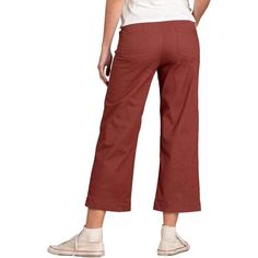 Casual Organic Cotton Relaxed Bottoms, Casual Relaxed Fit Organic Cotton Bottoms, Relaxed Fit Organic Cotton Bottoms, Comfortable Everyday Organic Cotton Bottoms, Comfortable Organic Cotton Bottoms For Everyday, Everyday Cropped Cotton Pants, Versatile Cotton Pants For Fall, Casual Relaxed Fit Cropped Leg Chinos, Relaxed Fit Cropped Leg Casual Chinos