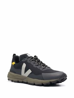 VEJA Dekkan Alveomesh Sneakers - Farfetch Veja Dekkan, Balenciaga Track, Designer Trainers, Mesh Sneakers, Balenciaga Triple S, Custom Watch, Summer Beach Wear, Animal Welfare, Hummel Sneaker