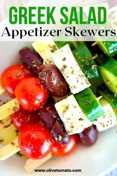 greek salad appetizer skewers with tomatoes, cucumbers and olives