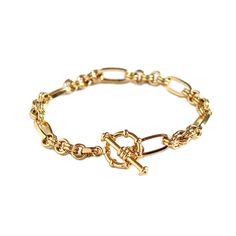 Luxe chain bracelet with a toggle closure. Gold-plated brass. Small 6.5", Medium 7.5", Large 8.5"Made in Brooklyn Formal Timeless Chain Bracelet With Toggle Clasp, Elegant Jewelry With Rectangular Links And Toggle Clasp, Elegant Jewelry With Toggle Clasp And Oval Link, Timeless Formal Chain Bracelet With Toggle Clasp, Elegant Formal Chain Bracelet With Toggle Clasp, Elegant Chain Bracelet With Toggle Clasp For Formal Occasions, Formal Chain Link Bracelet With Toggle Clasp, Modern Chain Bracelet With Toggle Clasp For Formal Occasions, Modern Toggle Clasp Chain Bracelet For Formal Occasions