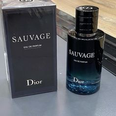 Perfume Dior, Koleksi Parfum, Best Perfume For Men, Dior Sauvage, Expensive Perfume, Best Fragrance For Men, Dior Perfume, Chanel Perfume