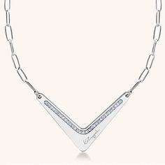 The Kaliyah's diamond-lined chevron and paperclip chain are an uncomplicated and modern way to do personalized. Diamond Monogram, Valentines Gift Guide, Paperclip Necklace, Diamond Bar, Initial Pendant, Monogram Initials, Paper Clip, Spacer Beads, Diamond Rings