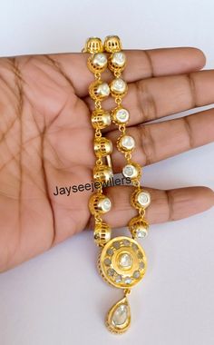 DescriptionBrand: JAYSEE JEWELLERSCountry/Region of Manufacture: IndiaMetal ; Sterling SilverMetal Purity ; 925 parts per 1000Necklace  length : 18 InchMain Stone: Polki Diamond Main Stone Color: WhiteMain Stone Shape: RoundDiamond : Polki Diamond Diamond Color : White