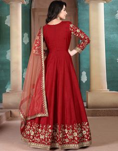 Heavy Designer Wedding Wear Anarkali Processing Time : 7-10 Business Days Work : Embroidery Work Fabric: Top : Net Bottom : santool Dupatta : Net Color: Top : Maroon Bottom : Maroon Dupatta : Maroon Embroidery Anarkali, Black Pakistani Dress, Net Anarkali, Red Anarkali, Indian Dresses Online, Silk Anarkali, Embroidery Online, Party Wear Gown, Designer Anarkali