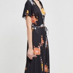 Cute Black Floral Maxi That's Never Been Worn And Has The Tags On Black Floral Maxi Dress, Floral Maxi, French Connection, Floral Maxi Dress, Cute Black, Black Floral, Red Carpet, Size 2, Carpet