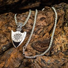 Stainless Steel Arrow Head Necklace With Valknut and Vegvisir-Viking Necklace-Norse Spirit Arrow Head Necklace, Viking Hood, Symbol Of Protection, Norse Symbols, Viking Beard, Norse Jewelry, Arrow Head, Head Necklace, Arrowhead Necklace