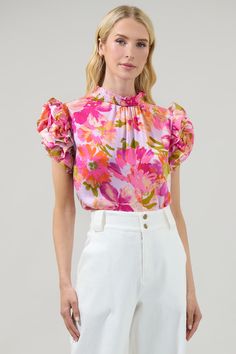 Show off your effortlessly sweet style in the Abigal Floral Brenna Mock Neck Ruffle Blouse! Our favorite blouse takes shape featuring a smocked, mock neck. Ruffle layered short sleeves steal the show while framing a relaxed bodice that can be styled tucked into your favorite high waisted bottoms.- Mock neck- Ruffle layer sleeves- Keyhole- Classic fit- Color: Coral MultiSize + Fit - Model is 5'8" and wearing size XS- Measurements taken from size S - Chest: 38 1/2"- Length: 24" Fabric Self: 100% P Layer Sleeves, Layered Short, High Waisted Bottoms, Sharp Dressed Man, Color Coral, Neck Ruffle, Sweet Style, Girly Girl, Mock Neck