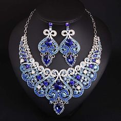 Gender:Women's; What's in the box:Necklace,Earrings; Quantity:3pcs; Shape:irregular,Geometric; Style:Elegant,Luxury,European,Vintage,Stylish; Jewelry Type:Jewelry Set,Bridal Jewelry Sets,Earrings Set; Occasion:Festival,Special Occasion,Party,Wedding; Material:Rhinestone,Alloy; Design:Geometrical; Front page:WE; Shipping Weight:0.15; Listing Date:03/05/2024 Glamorous Alloy Jewelry For Wedding, Glamorous Alloy Wedding Jewelry, Glamorous Alloy Jewelry For Party, Glamorous Alloy Party Jewelry, Glamorous Metal Jewelry Sets For Wedding, Alloy Jewelry Sets With Jewels For Party, Alloy Jewelry With Jewels For Party, Alloy Rhinestone Necklace For Wedding, Party Jewelry Sets With Jewels In Alloy