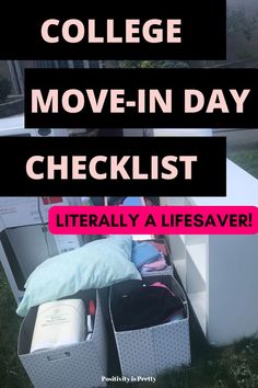 I can't believe that my college move in day is in 2 days like whatttt!! I am so excited but was freaking out about college move in day. This college move in checklist and college move in day tips are so good Move In Day Checklist, What To Pack For College, College Move In Day, Pack For College, Move In Day, Day Checklist, College Packing