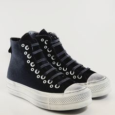 Converse Chuck Taylor All Star Hi High Top Lift Punk Rock Black / Egret / Black Canvas Women's Platform Sneakers / Boots A07679c Nwt Brand: Converse Model: Chuck Taylor All Star Lift Hi Style Code: A07679c Color: Black / Egret / Black Gender: Women's Size Guide: Us Women's 6.5 / Uk 4.5 / Eur 37 / Cm 23.5 Us Women's 7 / Uk 5 / Eur 37.5 / Cm 24 Us Women's 7.5 / Uk 5.5 / Eur 38 / Cm 24.5 Us Women's 8.5 / Uk 6.5 / Eur 39.5 / Cm 25 Counter Culture Bold. Edgy. The Right Amount Of Loud. The All Star Li Punk Low-top Sneakers With Rubber Sole, Alternative Black Sneakers For Streetwear, Edgy Leather High-top Platform Sneakers, Punk Style Leather High-top Sneakers, Edgy Sneakers With Vulcanized Sole And Round Toe, Edgy Sneakers With Vulcanized Sole, Punk Black High-top Sneakers For Streetwear, Black Low-top Grunge Sneakers, Black Punk Style Round Toe Sneakers