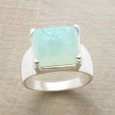 Antique 925 Sterling Silver Chiseled Chalcedony Retro Ring Details: - Condition: New - Metal: Silver (Stamped "925") - Stone: Created - Stone Color: Green Chalcedony - Style: Retro, Antique - Included: 1 X Ring Check Out My Other Listings! Other Items I Carry: Vintage Rings Retro Rings Men's Rings Sterling Silver Rings Engagement Bridal Wedding Rings Punk Biker Rings Ethnic Rings Floral Rings Pearl Rings Art Deco Rings Gothic Rings Couples Rings Ring Sets Heart Rings Funny Rings Silver Necklaces Chalcedony Ring, Green Chalcedony, Retro Ring, Trendy Ring, Design Square, Men's Jewelry Rings, Sterling Silver Bands, Green Stone, Bridal Rings