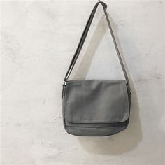 SPECIFICATIONS Types of bags: Shoulder & Crossbody Bags Style: Fashion Size: 36x12.5x30cm Shape: FLAP Occasion: Versatile Number of Handles/Straps: Single Model Number: Sac Main Material: Canvas Lining Material: Polyester Item Type: Handbags Interior: Cell Phone Pocket Handbags Type: Shoulder Bags Color: Black White Gray Green Closure Type: COVER Small Laptop, Pocket Handbag, Vintage Crossbody Bag, Canvas Messenger Bag, Crossbody Messenger Bag, Types Of Bag, Canvas Shoulder Bag, Messenger Bags, Green Bag