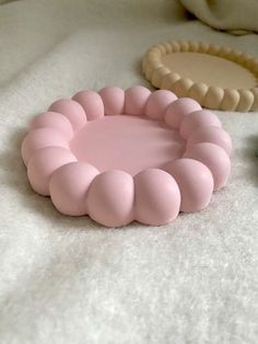 Clay Tray Jewelry, Clay Paint Holder, Jewellery Plate Clay, Jewellery Dish Clay, Diy Clay Decor, Cute Clay Diy, Things Out Of Clay, Small Clay Crafts, Diy With Clay