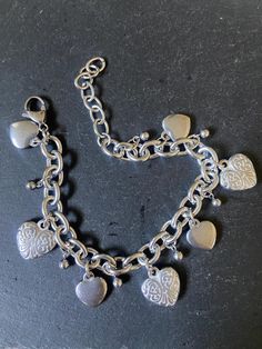 Lovely chunky stainless steel bracelet with hearts charm #jewellery Tarnish resistant will be w you forever  * every material used is stainless steel 7 inch + extension chain Silver Jewelry Chunky, Silver Chunky Jewellery, Chunky Jewelry Silver, Charm Bracelet Aesthetic, Chunky Silver Jewellery, Chunky Charm Bracelet, Xoxo Jewelry, Pirate King, Walnut Creek