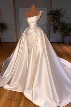 Glamorous One Shoulder Pearl Wedding Dress Overskirt Bridal Gowns On Sale-Ballbella Wedding Dress Overskirt, Church Wedding Dress, Pearl Wedding Dress, White Wedding Dress, Wedding Dress Fabrics, A Wedding Dress, Classy Wedding, Blair Waldorf, Suzhou