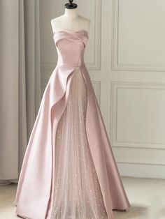 Sleeveless Satin A-Line Floor-Length Evening Gown Slit with Tulle Strapless Prom Dress Cute Prom Dresses Pink, Types Of Dresses Chart Style, Dress Types Chart, Types Of Dresses Chart, Pink Dress Ideas, Long Princess Dress, Light Pink Dresses, Tube Gown, Pink Evening Gown