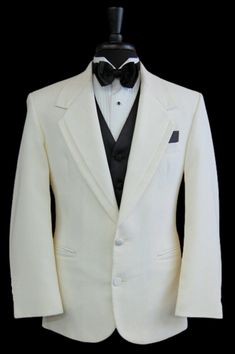 I also have the same coat in Boys! Very nice Ivory Oscar de la Renta  Made in USA!! If you have any questions Please feel free However I can help Larry Tuxedo With Tails, Types Of Trousers, Vintage Tuxedo, Dinner Jacket, Tuxedo Pants, Tuxedo Shirts, Tuxedo For Men, Black Ruffle, New Set