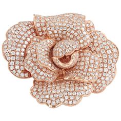 Stunning Pavé Rose diamond ring featuring round cut diamonds, weighing a total of 8.34 carats, finely crafted in 14K rose gold. This ring has a removable shank to wear the rose as a pendant. Gold Rose Ring, Rose Diamond Ring, Gold Knot Ring, Rose Diamond, Diamond Bracelet Design, Ring Rosegold, Cognac Diamonds, Expensive Jewelry Luxury, Vintage Cocktail Ring