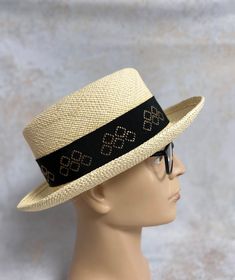 Bright Panama hat for men in size 59 in classic style with slightly whipped brim. Perfect companion on summer days as sun protection. The right care for straw hats: The material of straw hats, especially Panama hats, dries out due to the dry, warm summer climate and loses flexibility. However, you can easily prevent straw hats from drying out by occasionally spraying your straw hat lightly with a very fine atomizer or taking it into the bathroom when showering (with Panama hats) - Due to the inc Straw Hats, Hat For Men, Hat For Man, Straw Hat, Summer Days, Panama Hat, Sun Protection, Panama, Hats For Men