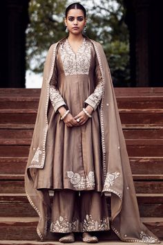 Punjabi Suit Boutique, Party Wear Salwar, Designer Punjabi Suits, Long Kurta, Boutique Suits, Royal Aesthetic, Salwar Suits Online, Designer Salwar Suits, Amritsar