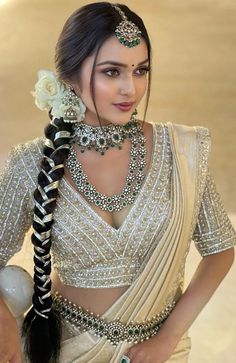 Follow for More bridal inspiration ✨️ South Indian Bridal Hairstyles, South Indian Wedding Hairstyles, Hair Style On Saree, Easy Hairstyles For Thick Hair, Traditional Hairstyle, Bridal Jewelery, Bridal Hair Buns, Indian Wedding Hairstyles, Bridal Hair Inspiration