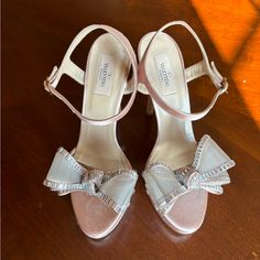 Valentino Garavani Blush Satin Crystal Bow Heels Great Condition. Only Worn Once Size 8 1/2 Bow Heels, Valentino Shoes, Valentino Garavani, Shoes Women Heels, Shoes Heels, Blush, Satin, Women Shoes, Cream