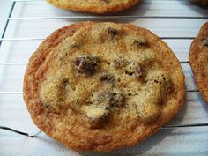 several cookies cooling on a wire rack