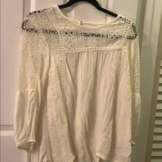 Never Worn Great Condition!! Feminine Lace Top For Spring Daywear, White Lace Top For Spring, Feminine Lace Top For Spring Brunch, Cream Flowy Spring Top, Cream Flowy Tops For Spring, Cream Long Sleeve Lace Top For Summer, White Flowy Top For Fall, Spring Lace Top Blouse For Daywear, White Lace Top For Fall Brunch