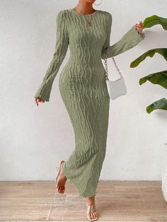 Verde Elegante Collar manga larga Tela tejida Liso Apretado Embellished Elástico Ligero Maxi Bodycon Dress, Lettuce Hem, Olive Green Dresses, Women Long Sleeve Dress, Bodycon Maxi Dresses, Muslimah Fashion Outfits, Body Con Dress, Crewneck Dress, Slim Fit Dresses