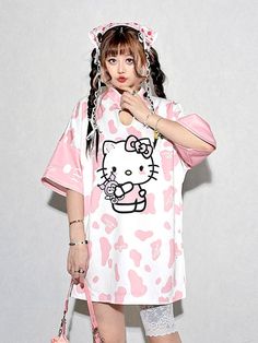 This price is for a T-shirt only, others are not included.   	 		 			Size 			Free Size 		 		 			Full Length 			82 		 		 			Bust 			116 		 		 			Shoulders 			73 		 		 			Sleeve Length 			16 Kawaii T-shirt For Spring Streetwear, Pink Cartoon Print Shirt For Summer, Casual Pink Hello Kitty T-shirt, Harajuku Style Hello Kitty Print Top For Streetwear, Harajuku Style Tops With Hello Kitty Print, Trendy Hello Kitty Print T-shirt For Summer, Harajuku Style Short Sleeve Summer Tops, Hello Kitty Y2k Summer Top, Pink Character Print Tops For Summer