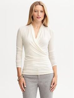 Nursing Top Elegant Fitted V-neck Long Sleeve Top, Elegant Fitted Long Sleeve Top For Work, Elegant Stretch V-neck Long Sleeve Top, Elegant Foldover Top For Fall, Fitted V-neck Wrap Top For Work, Elegant Long Sleeve Top For Fall, Elegant V-neck Blouse For Layering, Chic Foldover Top Blouse For Fall, Chic Fall Blouse With Foldover Top