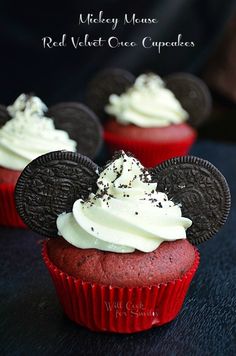 red velvet creme cupcakes with oreo cookies on top