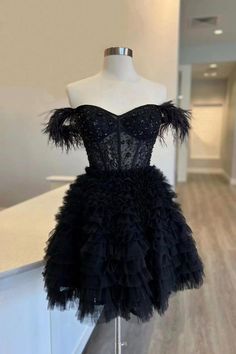 Knee Length Prom Dress, Hoco Ideas, Elegant Dresses Short, Off Shoulder Evening Dress, Estilo Swag, Cute Homecoming Dresses, Performance Outfits, Mini Homecoming Dresses, Short Party Dress