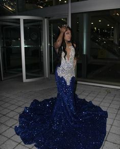 Prom Dress Navy Blue, Fitted Prom Dresses Long, Prom Dress Navy, Fitted Prom Dress, Girls Updo, Blue Mermaid Prom Dress, Silver Prom Dress, Prom Dress Inspo, Prom Inspiration