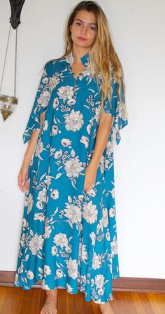 Wing sleeve dress has graceful lines in a flowing, maxi-dress style. Wide bottom hem allows for ample whirling dervish movement! Super soft 100% Rayon fabric is just the right weight for temperate weather. One-size-fits-all. Fits from a 0-12. Namaste for your patience. Style Maxi Dress, Hibiscus, Modest Fashion, Casual Dress, Dresses With Sleeves, Long Sleeve Dress, Maxi Dress, Dresses, Fabric