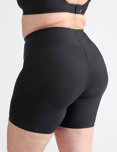 Thigh coverage helps prevent rubbing and chafing, plus a contouring panel provides gentle hold and support in the tummy area. Absorbs about 3 regular tampons’ worth. Comfortable enough to wear every day. Oh and they’re super smooth— no one will know you’re wearing them! | Knix Period Underwear Leakproof Contour Thigh Saver® 6” in Black Compressive Supportive Shapewear, Black Micro-elastic Soft Touch Shapewear, Supportive Compression Shapewear, Solid Compressive Shapewear With Light Support, Supportive Workout Shapewear, Solid Color Compressive Shapewear With Light Support, Compressive Black Boxer Briefs With Light Support, Supportive Black Bottoms With Soft Touch, Compression Full Coverage Shapewear For Sports