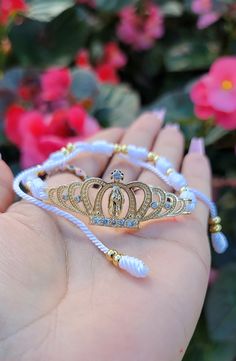 Two color options Adjustable to fit any size wrist 14k gold plated Virgin Mary center Latina Fits, Mexican Bracelets, Bracelet Business, Latina Jewelry, Bracelet Inspo, Bracelets Ideas, Mexican Jewelry, White Gold Bracelet, Jewelry Lookbook