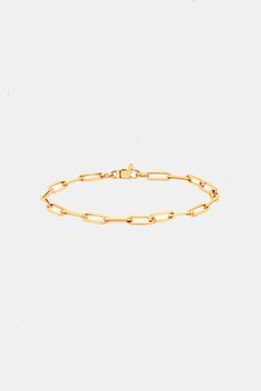 Love is in the links. A delicate silhouette of oval-shaped links makes this bracelet one to wear day in and day out — it completes every look beautifully. It is crafted in your choice of gleaming 14k yellow or rose gold. Individual links measure: 4x11mm Total chain length: 7” Dainty 14k Gold Chain Bracelet, Timeless Rose Gold Chain Bracelet For Everyday, Rose Gold Oval Link Paperclip Bracelet, Classic Gold Link Bracelet With Delicate Chain, Elegant 14k Gold Paperclip Bracelet With Delicate Chain, Modern Rose Gold Bracelet With Gold Chain, Modern Rose Gold Bracelets With Gold Chain, Elegant Yellow Gold Paperclip Bracelet With Delicate Chain, Minimalist Oval Bracelets For Everyday Wear