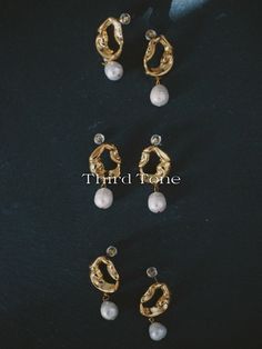 Inspired by autumn's crisp air and golden sunsets, these timeless earrings are the perfect accessory to upgrade your evening style with sophisticated opulence. The freshwater pearls exude a tasteful air of luxury and glamour, making them the ideal choice for special occasions like weddings and date nights. 18K Gold Plated, Stainless Steel Length: 37mm Pearl Size: ~10mm Chic Pearl Drop Clip-on Earrings For Formal Occasions, Chic Formal Pearl Drop Clip-on Earrings, Chic Formal Clip-on Pearl Drop Earrings, Chic Pearl Drop Clip-on Earrings For Wedding, Elegant Pearl Clip-on Earrings For Formal Occasions, Elegant Pearl Chain Bridal Earrings, Elegant Pearl Bridal Earrings With Pearl Chain, Elegant Pearl Drop Clip-on Earrings, Elegant Gold Plated Teardrop Clip-on Earrings