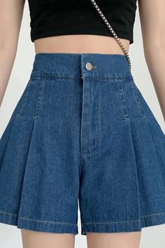 ` Spring Knee-length Jean Shorts With Belt Loops, High-waisted Pleated Cotton Shorts, Trendy Pleated Bottoms, Trendy High Waist Pleated Shorts, Trendy Pleated Shorts, Pleated High-waisted Cotton Shorts, High-waisted Cotton Pleated Shorts, Denim Pleated Short Bottoms, Trendy Pleated Short Shorts