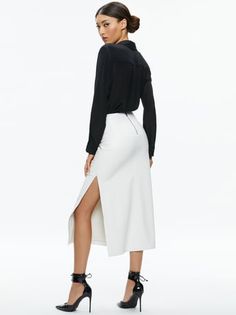 PREP STYLE | Alice and Olivia Trendy Maxi Skirt For Night Out, Fall Night Out Midi Pencil Skirt, Sleek Midi Skirt, Midi Pencil Skirt For Date Night In Fall, Fall Midi Pencil Skirt For Date Night, Fall Workwear Lined Maxi Skirt, Sleek Midi Pencil Skirt For Night Out, Sleek Long Maxi Skirt For Spring, Sleek Pencil Skirt For Date Night In Spring