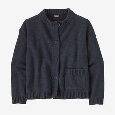 With a boxy fit, big buttons and a slight drop seam in the shoulders for ease of movement and comfort, this cardigan is crafted of 7-gauge 70% recycled wool/26% recycled nylon/4% other fiber and works best as a light layer in transitional seasons. As timeless as it is cozy, it's a practical, well-made piece that's sure to last for many seasons of life. Made in a Fair Trade Certified™ factory. Patagonia Sweater Outfit, Recycled Wool Sweater, Wool Sweaters Womens, Chunky Cardigan, Seasons Of Life, Cardigan Sweaters For Women, Casual Sweaters, Patagonia Womens, Wool Blend Sweater