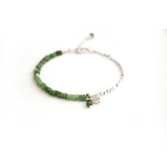 This bracelet is made from emerald and sterling silver beads.  Finished with a sterling silver lobster clasp and an extender chain, enabling this bracelet to be worn between approximately 17cm/6.69inches and 19cm/7.48inches. I you need a custom size, pls leave me a note. ► GIFT WRAPPING: JuvelartoMano jewellery comes beautifully presented in a gift pouch for free. But if you would like to add that extra special touch to your gift, then our white gift box with a gold JM logo, may be just the finishing touch you need. You can purchase here: https://www.etsy.com/shop/JuvelartoMano?ref=shop-header-name&listing_id=968248606&section_id=42568132 ► TAKING CARE OF YOUR JEWELLERY:  We recommend that you keep jewellery away from water. Remove your jewellery before showering or swimming in a pool or t Jm Logo, Silver Flower Bracelet, Bracelet Emerald, Emerald Bead, Gift Pouch, White Gift Boxes, Flower Bracelet, Handmade Bracelet, Keep Jewelry