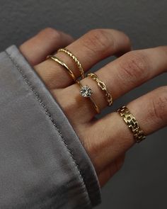 ♥ 14K Solid Gold Twist Rope Stackable Ring, Minimal Stackable Band, Dainty Band, Minimalist jewellery, perfect gift for her, dainty gold ring  ✦ This 14K Solid Gold Stackable Band is a perfect gift for yourself or someone you love. Discover all of the Aethalia collection, designed to be worn and treasured for a lifetime. Give some spark to your chic look! Ring Details : ♥ Metal : 14K Solid Yellow Gold  ♥ Shank Type: Straight Twisted ♥ Shank width: ~ 1,1mm ♥ Made in Hellas ✦ Please take note of t Aesthetic Minimal Jewelry, Ring Combinations Everyday, Minamilist Rings, Gold Rings Inspiration, Minimalistic Gold Rings, Minimalist Ring Stack, Minimal Ring Stack, Minimalistic Gold Jewelry, Non Tarnish Gold Jewelry