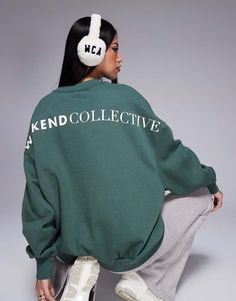 Sudaderas con y sin capucha de ASOS Weekend Collective Borda el estilo casual Cuello redondo Sisas caídas Detalles de logo estampado Corte extragrande Sweat Oversize, Dad Jeans, Khaki Fashion, Sweat Shirts, Wide Jeans, Black Long Sleeve Dress, Jumpsuit Shorts Rompers, Women Hoodies Sweatshirts, White Trainers