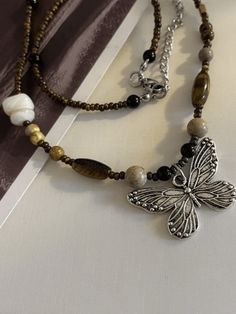 Vintage Beads Stone Butterfly Necklace - AnotherChill Punk Fairy, Butterfly Necklace Silver, Grunge Pattern, Geometric Butterfly, Grunge Jewelry, Street Y2k, Earthy Jewelry, Fairy Jewelry, Hippie Necklace