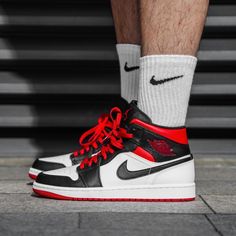 Nike Air Jordan 1 Mid Black Toe White Red Sneakers Dq8426-106 Mens Size 10.5 Jordan 1 Mid Black, Air Jordan 1 Mid Black, Nike Air Jordan 1 Mid, Red Sneakers, Nike Air Jordan 1, Air Jordan 1 Mid, Jordan 1 Mid, Jordans For Men, Air Jordan 1