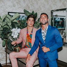 Festive Formal Attire Men, Fun Mens Suits, Tropical Suit Men, Mens Colorful Wedding Suit, Tropical Formal Attire Men, Wedding Guest Suits Men, Funky Mens Wedding Attire, Colored Suits Wedding, Colorful Formal Outfits Men