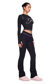 BLARE TRACKPANT - BLACK | I.AM.GIA Girly Two Piece Sets, Unique And Cute Halloween Costumes, Matching Sets Black Women, Clothing Brand Checklist, Iam Gia Outfit, Korean Women Street Fashion, Work Out Fashion, Two Piece Set Black Women, Fall Style Black Women